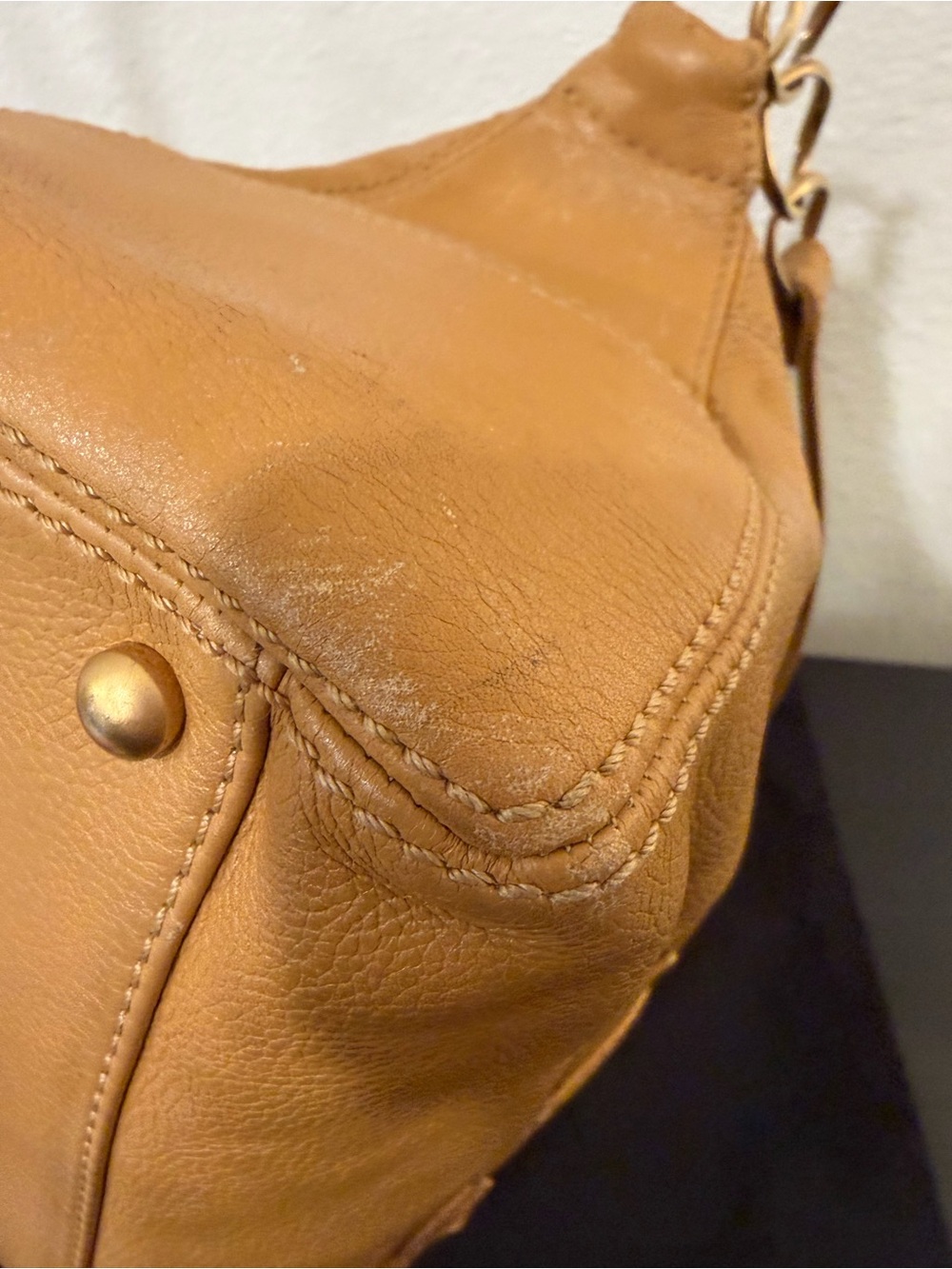 CHANEL Tan Leather Hobo Bag with Gold-Tone Chain - Picture 10 of 16